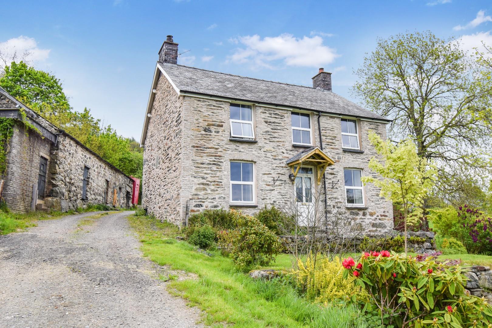 Llandderfel, Bala